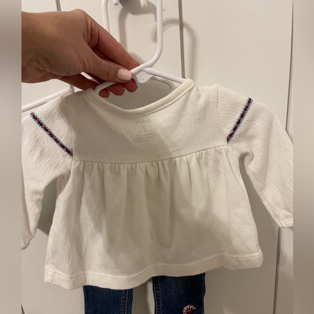 Carter’s Baby Bundle- Together or Separate. 3 outfits. 3 Months. Girl’s Bundle. - Picture 5 of 15